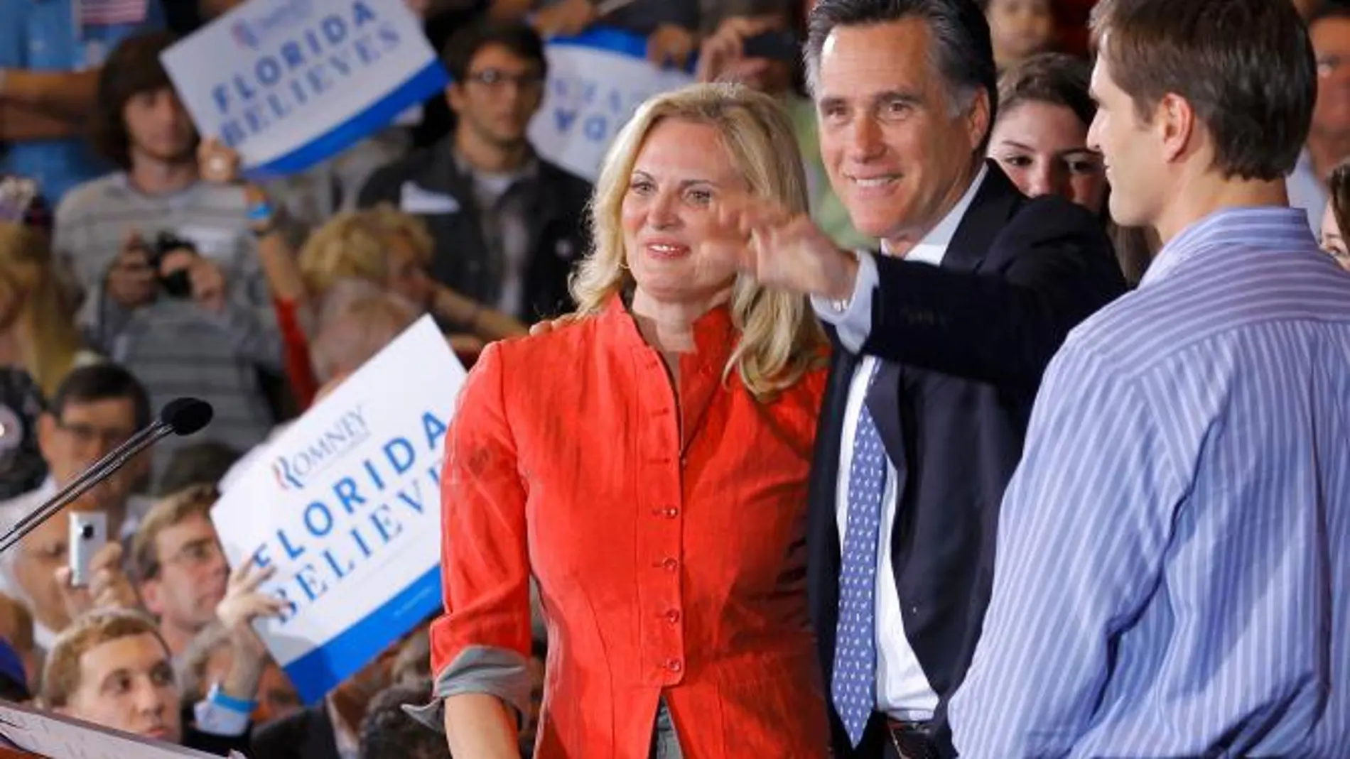 Romney arrasa en Florida y vuelve a ser el favorito