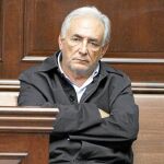 Strauss-Kahn (Ex director del FMI).El caso más llamativo. El político francés se encuentra en libertad bajo fianza tras ser acusado de agresión sexual a una camarera en el hotel Sofitel de Nueva York.