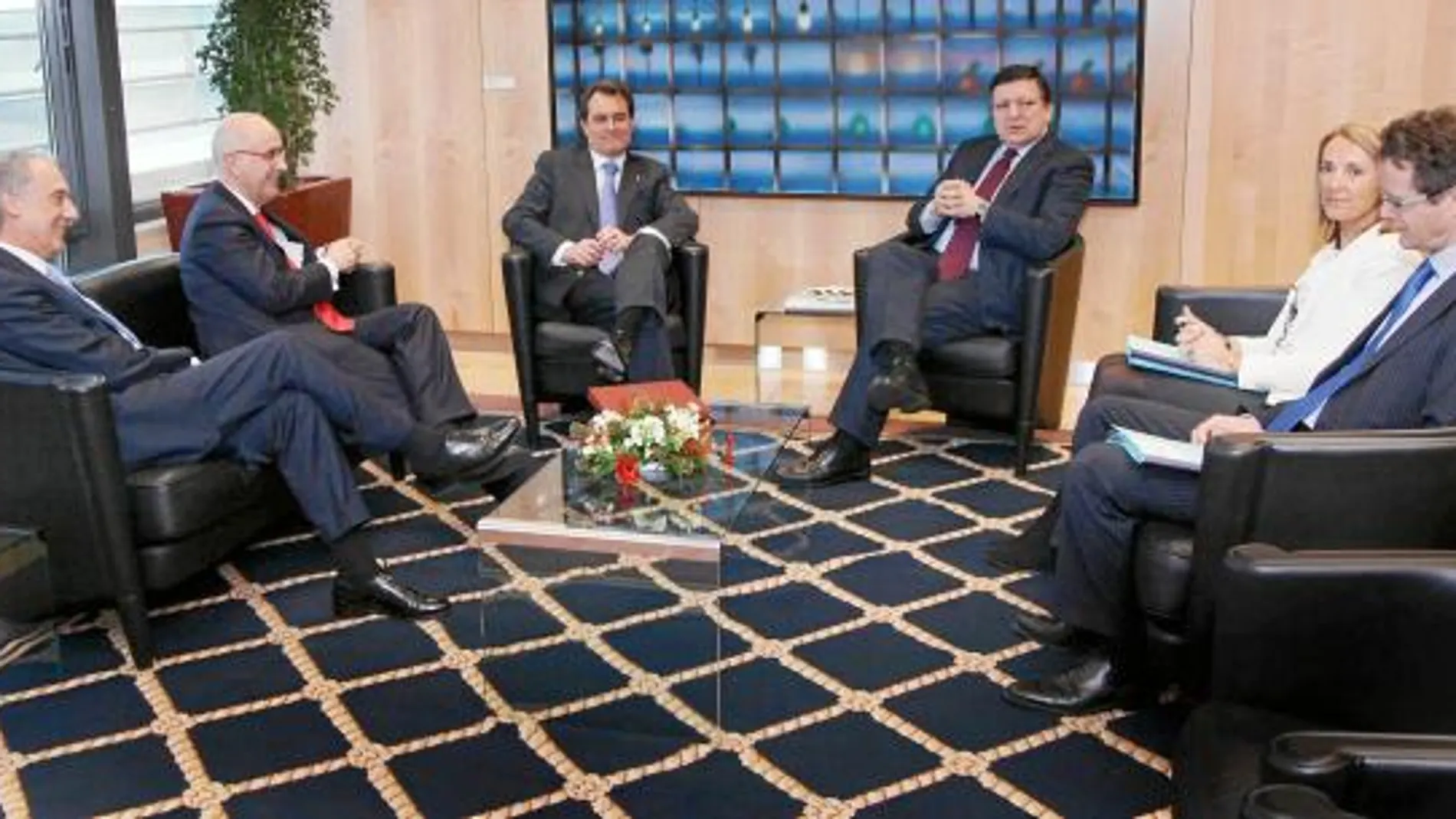 Mas y Duran se reunieron ayer en Bruselas con el presidente de la Comisión Europea, José Manuel Durao Barroso