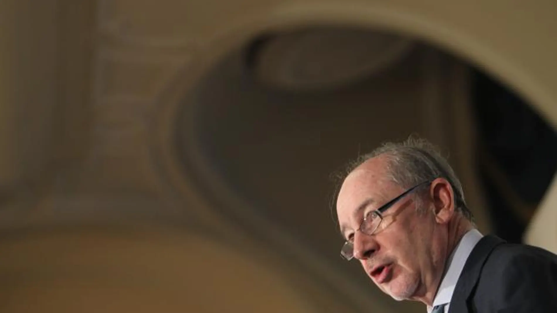 Bankia difundirá el sueldo individual de Rato y de la cúpula