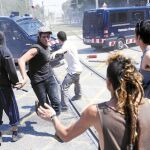 En los disturbios frente al Parlament hubo cinco detenidos