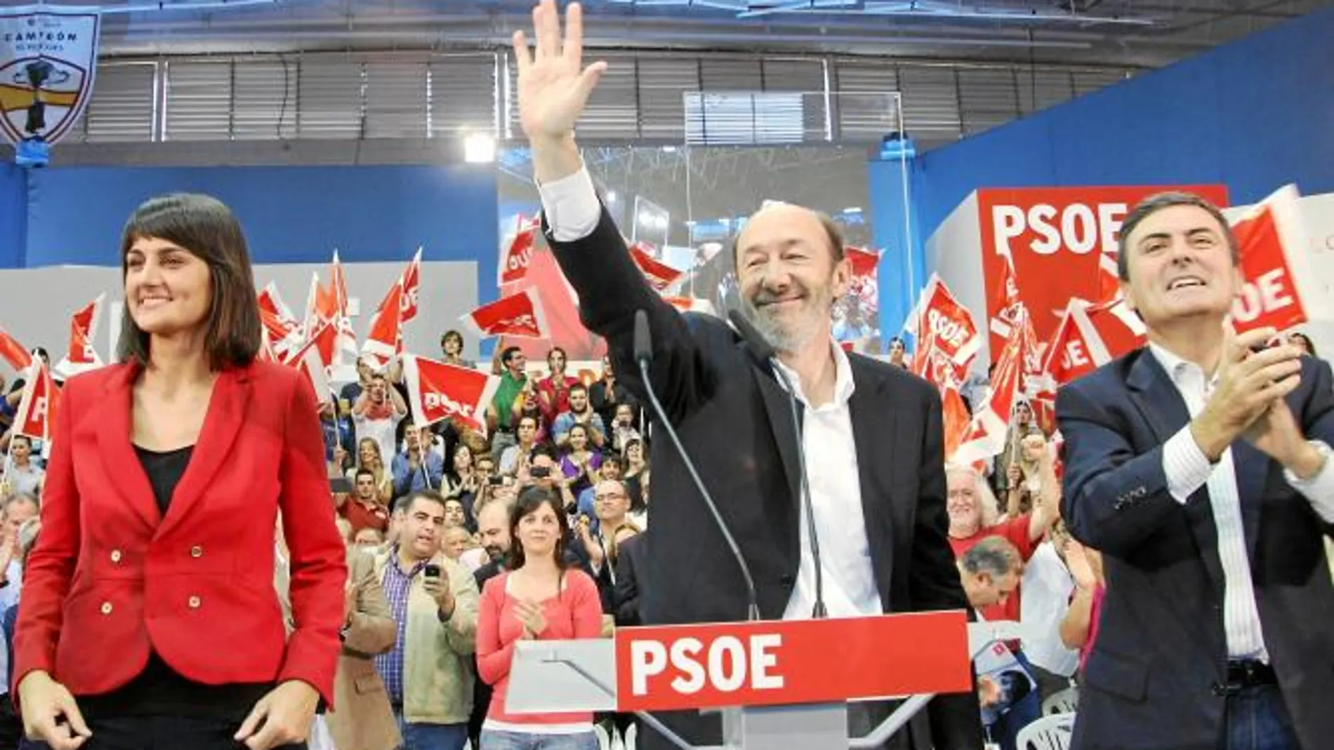 Rubalcaba buscará apoyos hoy en Murcia para lograr la secretaría de los socialistas