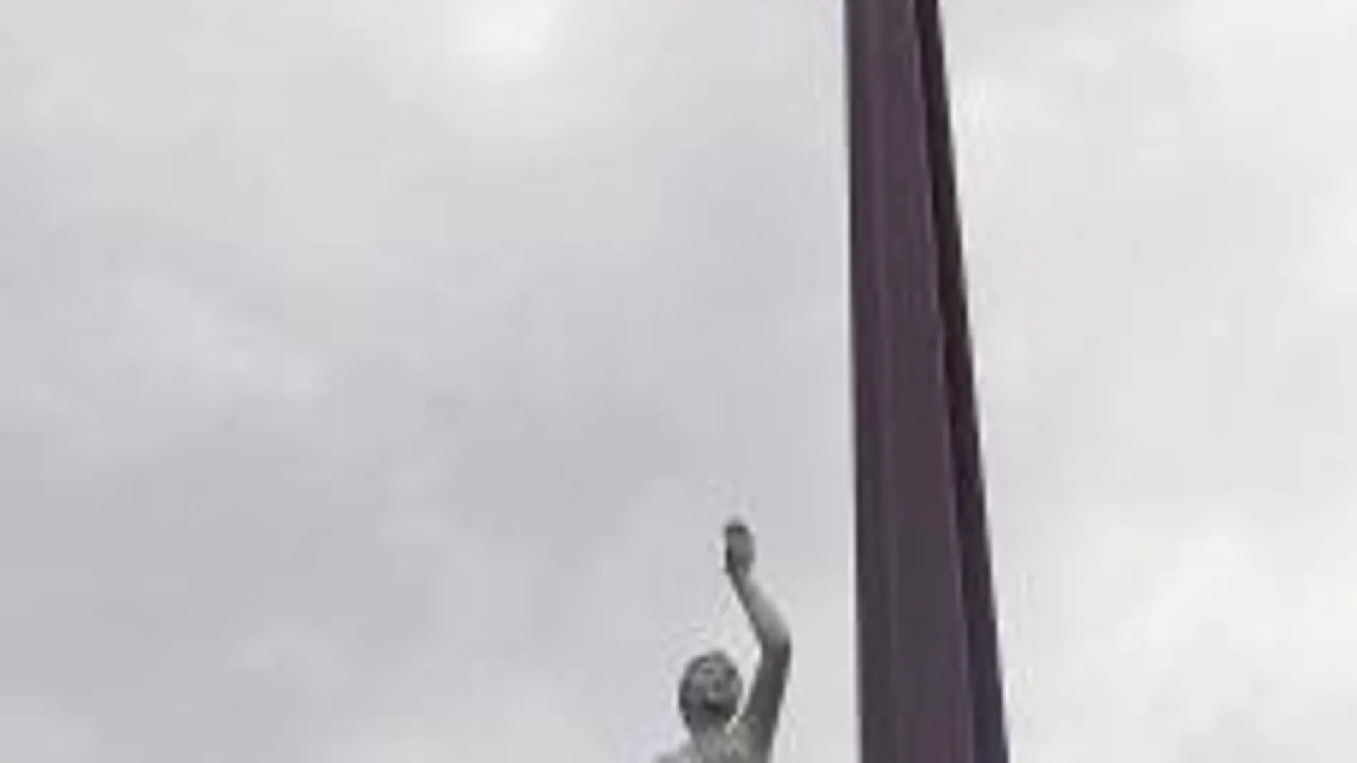 Monumento a la República en la plaza Llucmajor