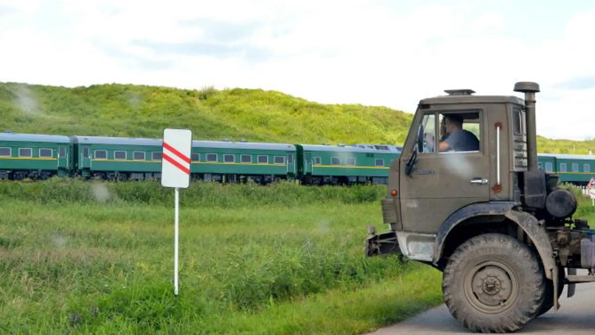 El líder de Corea del Norta visita por sorpresa Rusia a bordo de su tren blindado