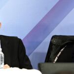 Rubalcaba no despeja si será candidato en su discurso ante el Comité Federal