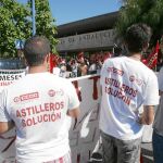 Cerca de un millar trabajadores se manifestaron recientemente en Torretriana entre los que se encontraban los de Astilleros de Sevilla