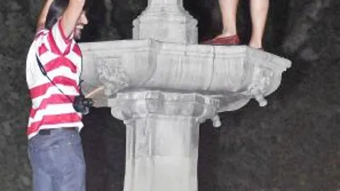 La afición granadista acudió a celebrarlo a la Fuente de las Batallas