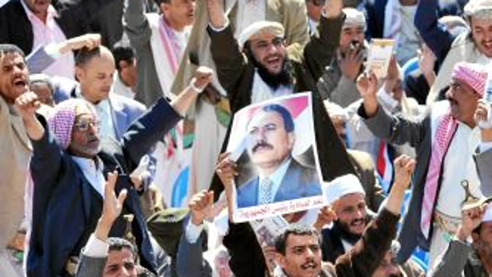 Miles de seguidores de Saleh, ayer en Saná, la capital de Yemen