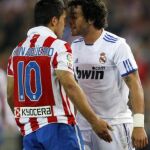 Marcelo y "Kun"Aguero discuten durante el partido