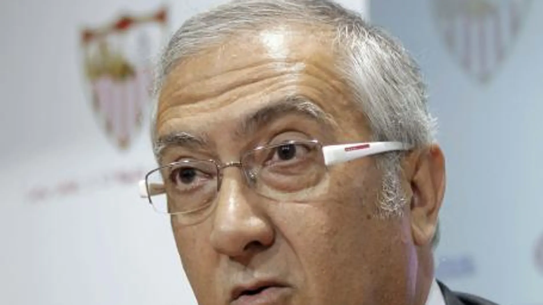 Manzano confía en que Agüero se quede