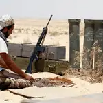 Un combatiente en Libia