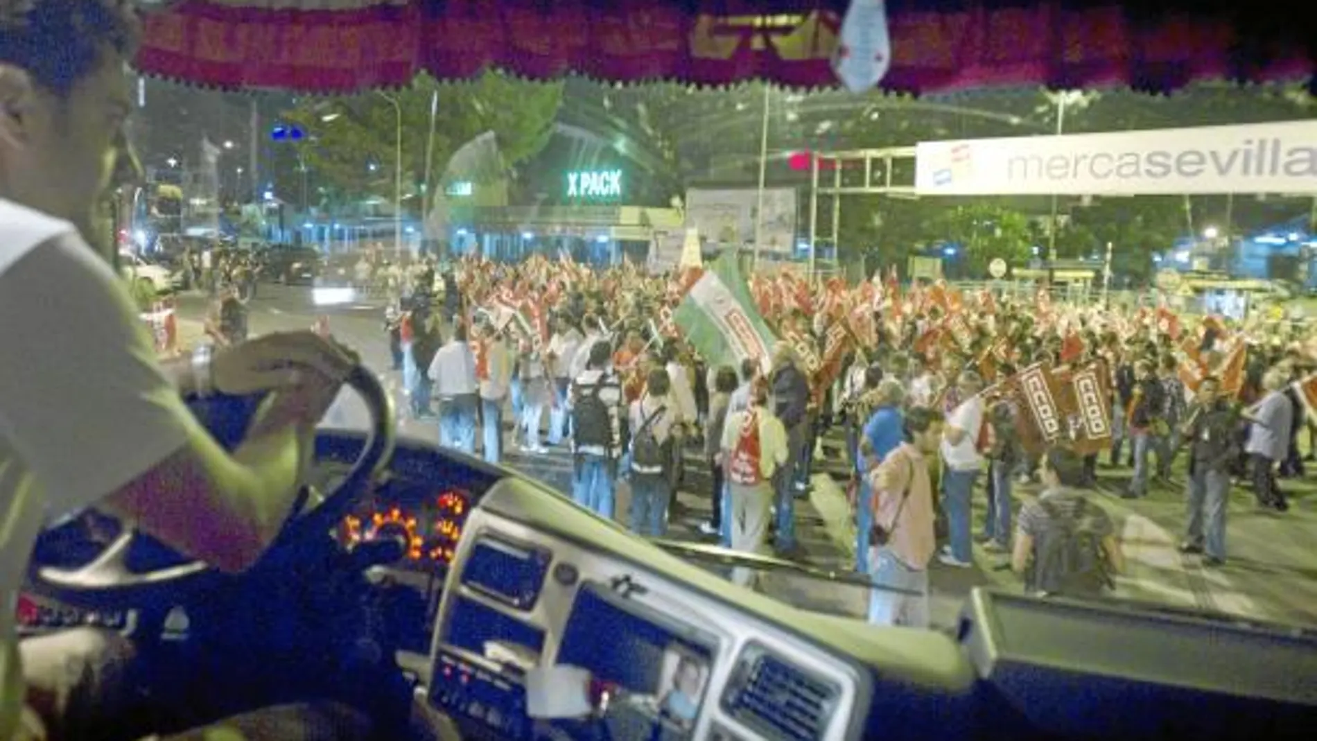 Mucho ruido y poca huelga