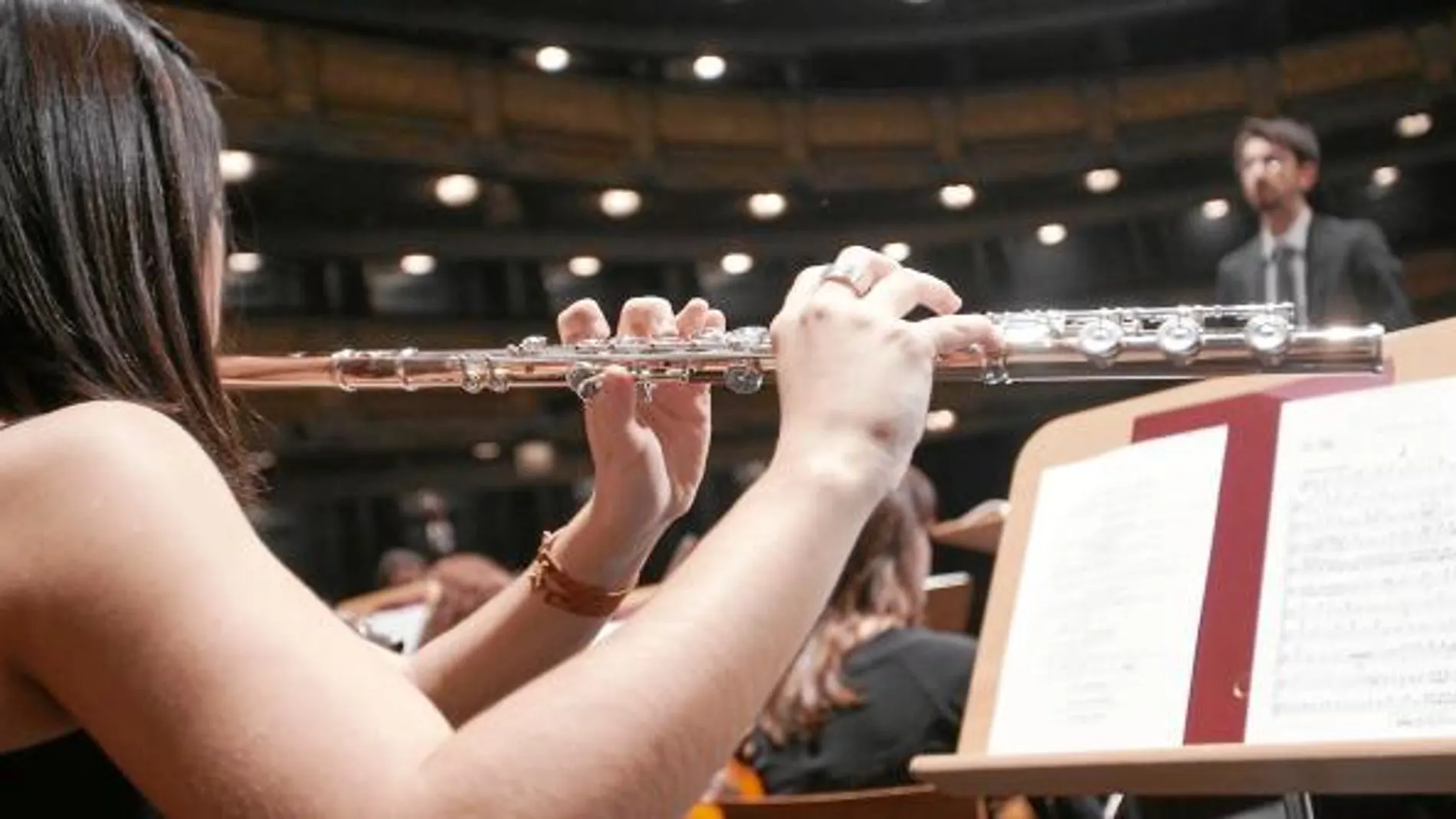 Desde 2005 y hasta hoy, el proyecto de la Orquesta-Escuela de la Orquesta Sinfónica de Madrid tiene a José Antonio Montaño como director musical y coordinador