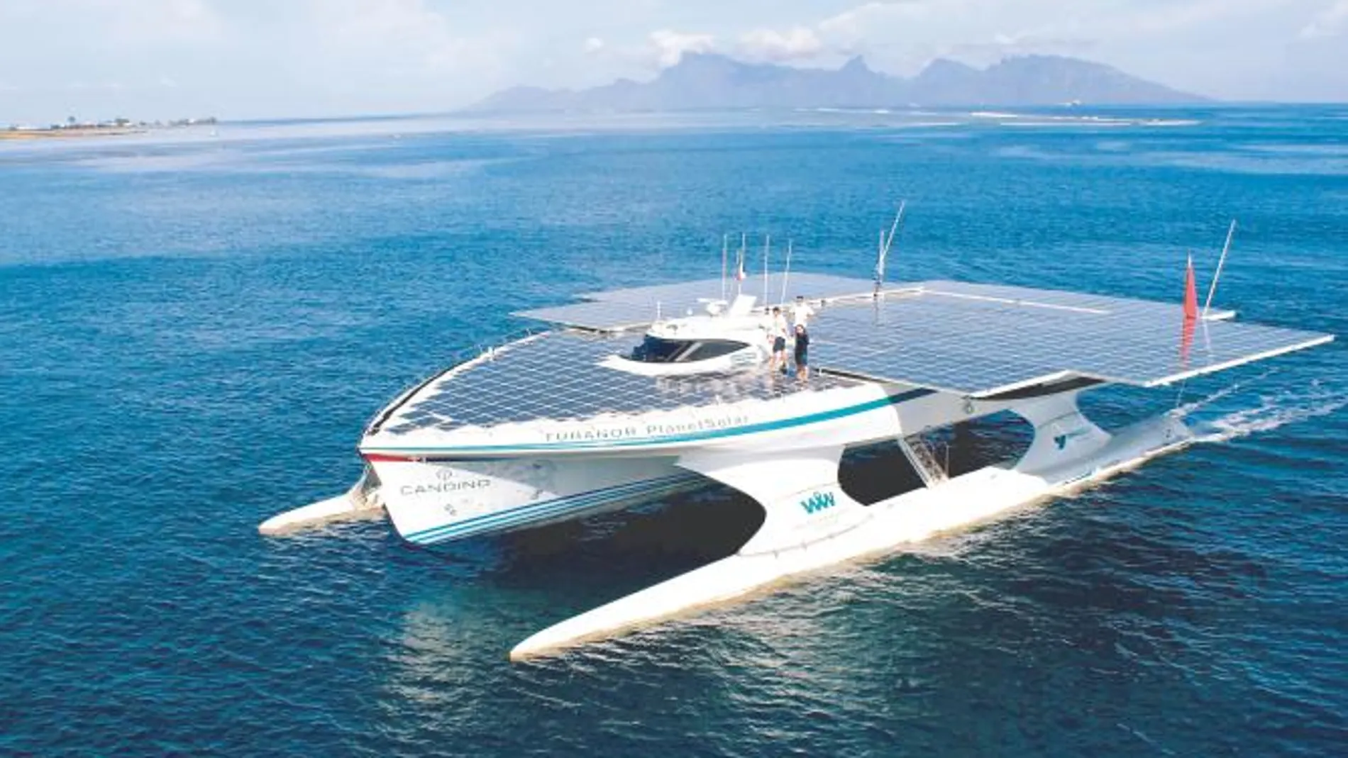 Barco solar: El catamarán fotovoltaico más grande del mundo inicia la última etapa de la vuelta al globo