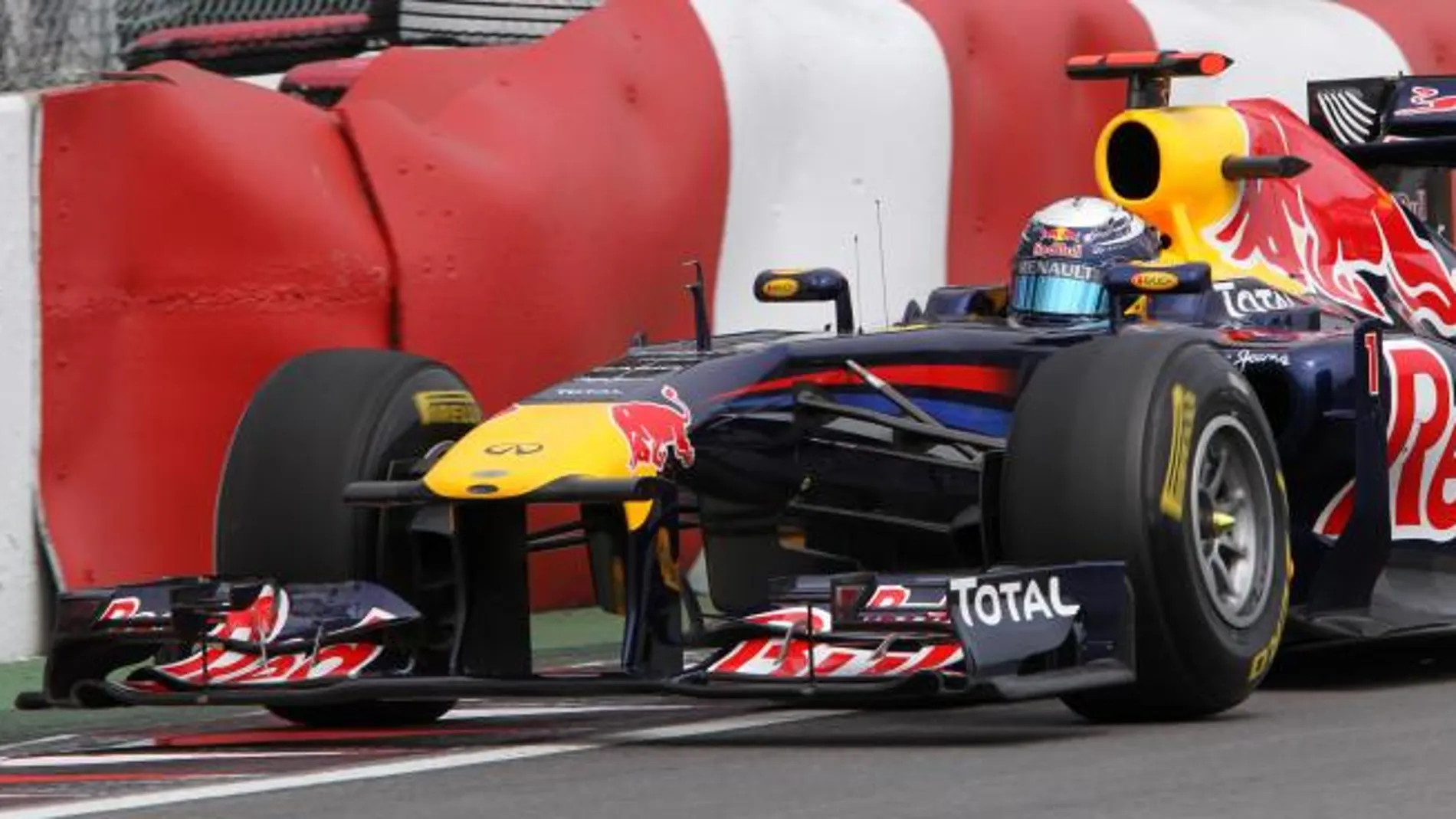 Vettel vuelve a conseguir otra pole, pero esta vez su diferencia con Ferrari es mucho más justa