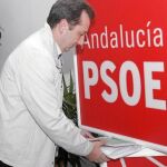 Manuel Recio, consejero de Empleo, adjudica a su partido la decisión sobre la creación de una comisión investigadora en la Cámara andaluza