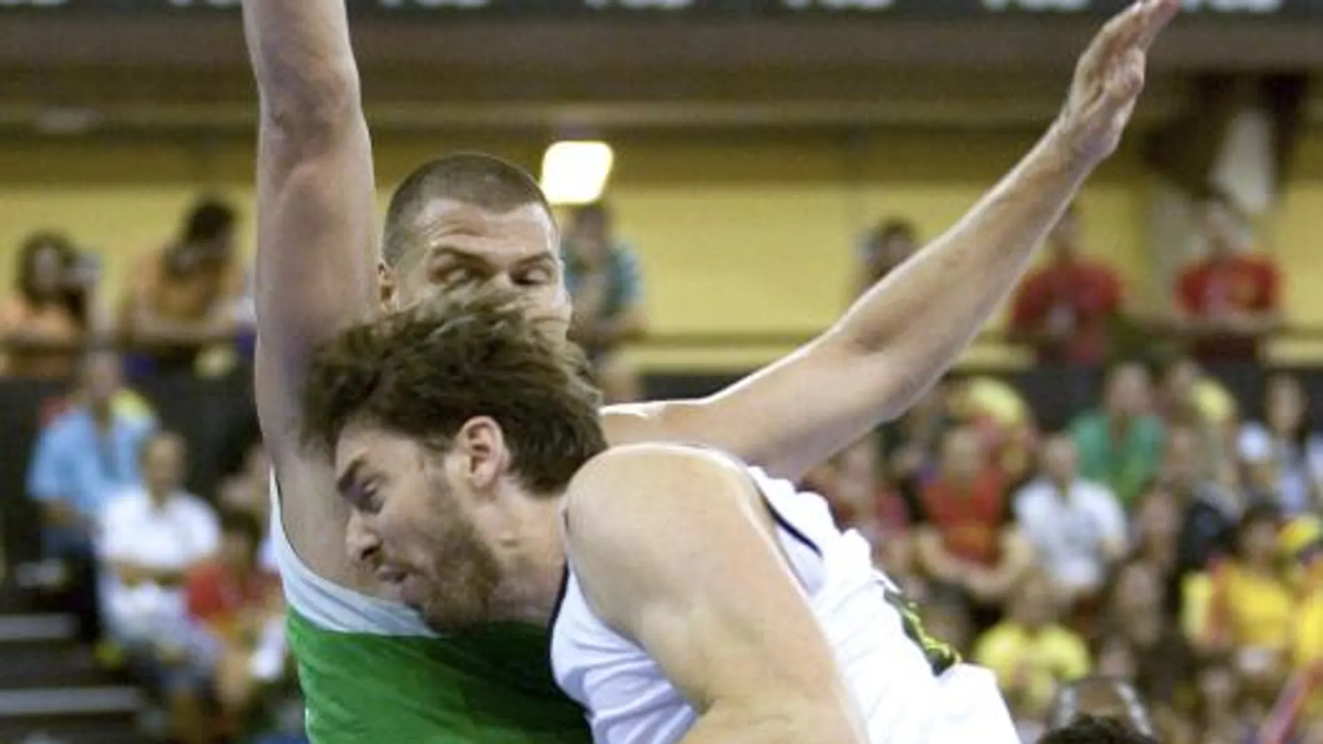 El pivot de la selección española, Pau Gasol, durante el partido amistoso contra Bulgaria, el pasado lunes
