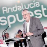 El secretario general del PSOE-A, José Antonio Griñán, durante el Comité Director que el partido celebró ayer en Córdoba