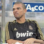 Pepe jugará de central el domingo