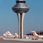 Cinco grupos extranjeros, interesados en concesiones de Barajas y El Prat
