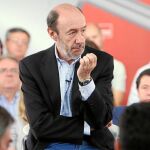 El PSOE ansía pasar la página de Zapatero y abrir la era Rubalcaba