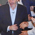 Rubalcaba dice que «España está mejor que hace dos años»