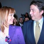 La ministra de Sanidad y el conseller del ramo, ayer en Valencia