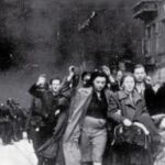 Jan Karski (arriba) se convirtió en uno de los miembros más activos de la Resistencia en Polonia