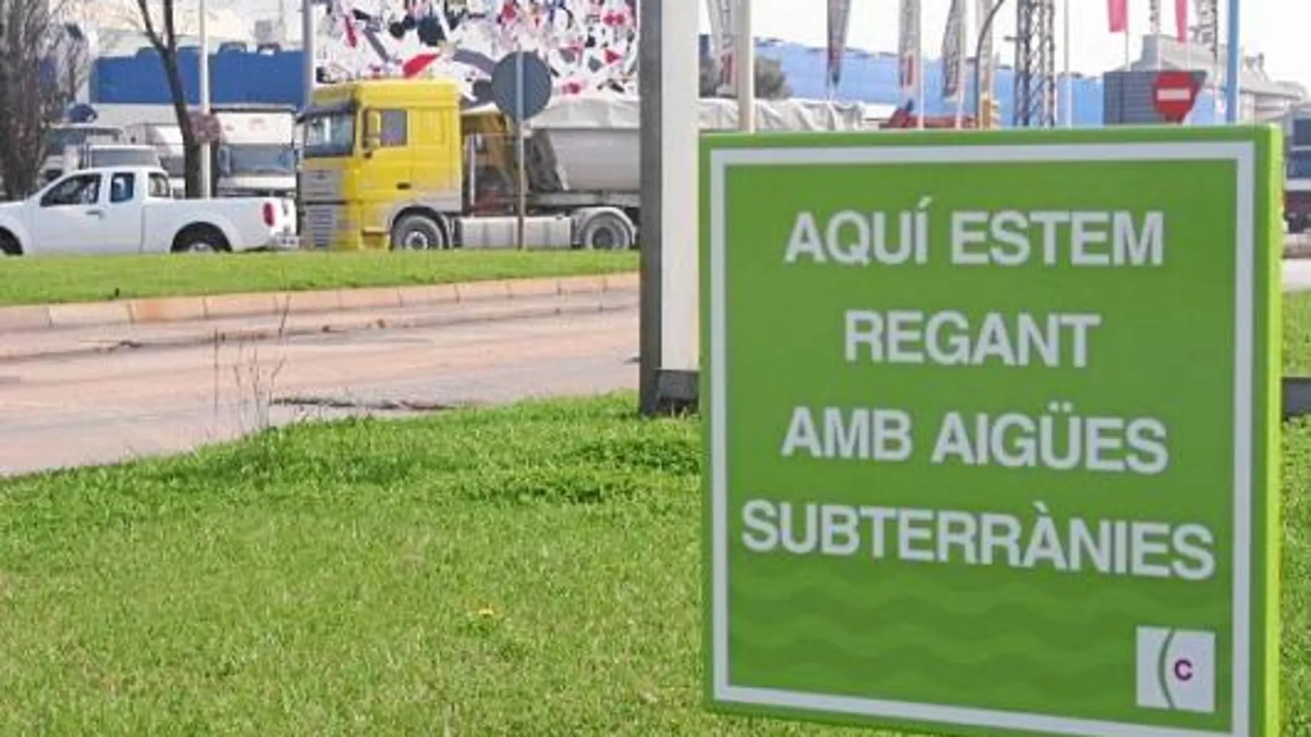 La Zona Franca reducirá su consumo de agua mediante la telegestión del riego y la optimización de la limpieza