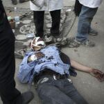 Se elevan a trece los muertos en los enfrentamiento en El Cairo