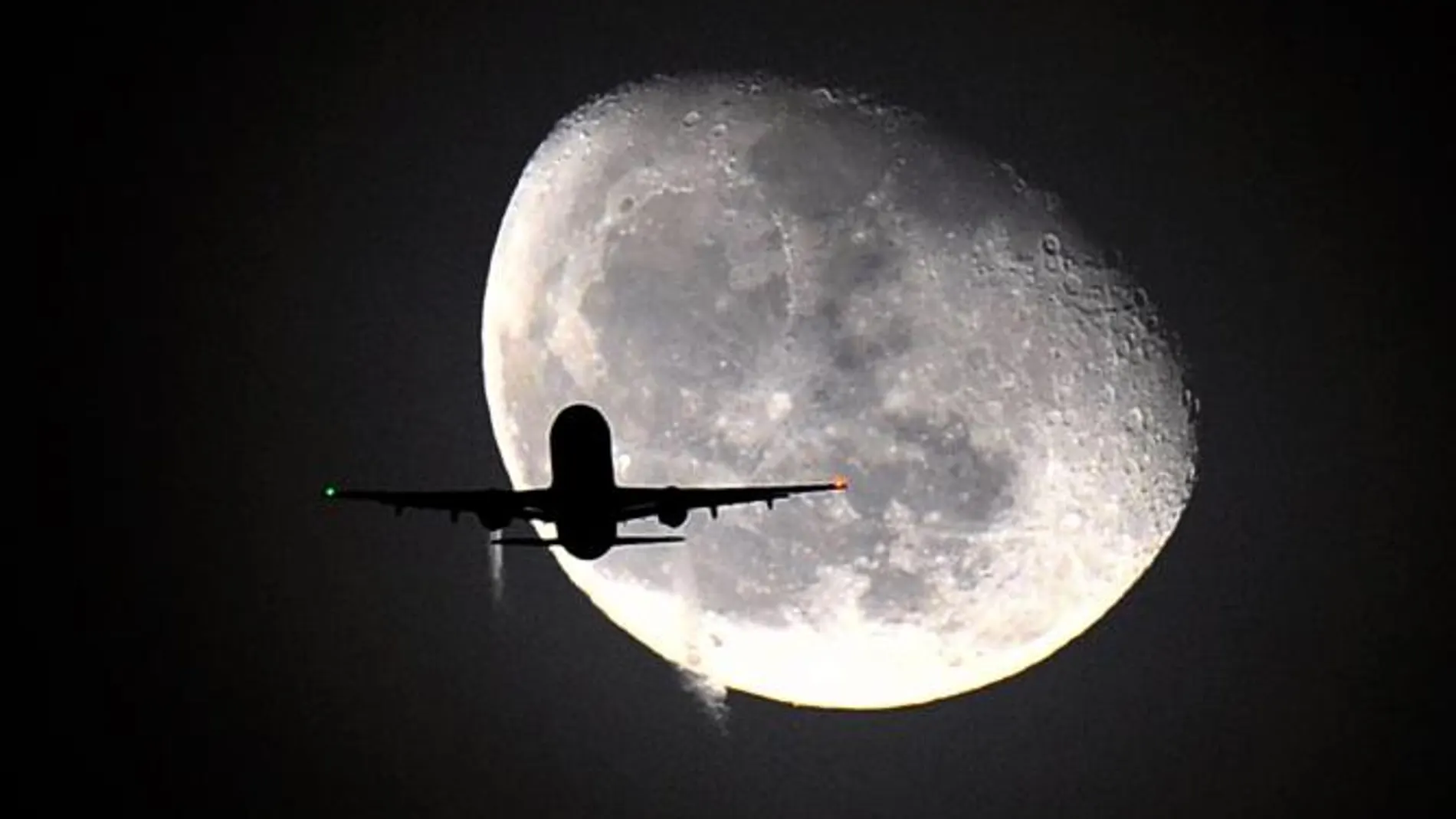 La tecnología sera clave para futuras colonias humanas en la Luna
