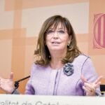 Los institutos catalanes están preocupados por los recortes que planea la conselleria de Enseñanza, dirigida por Irene Rigau