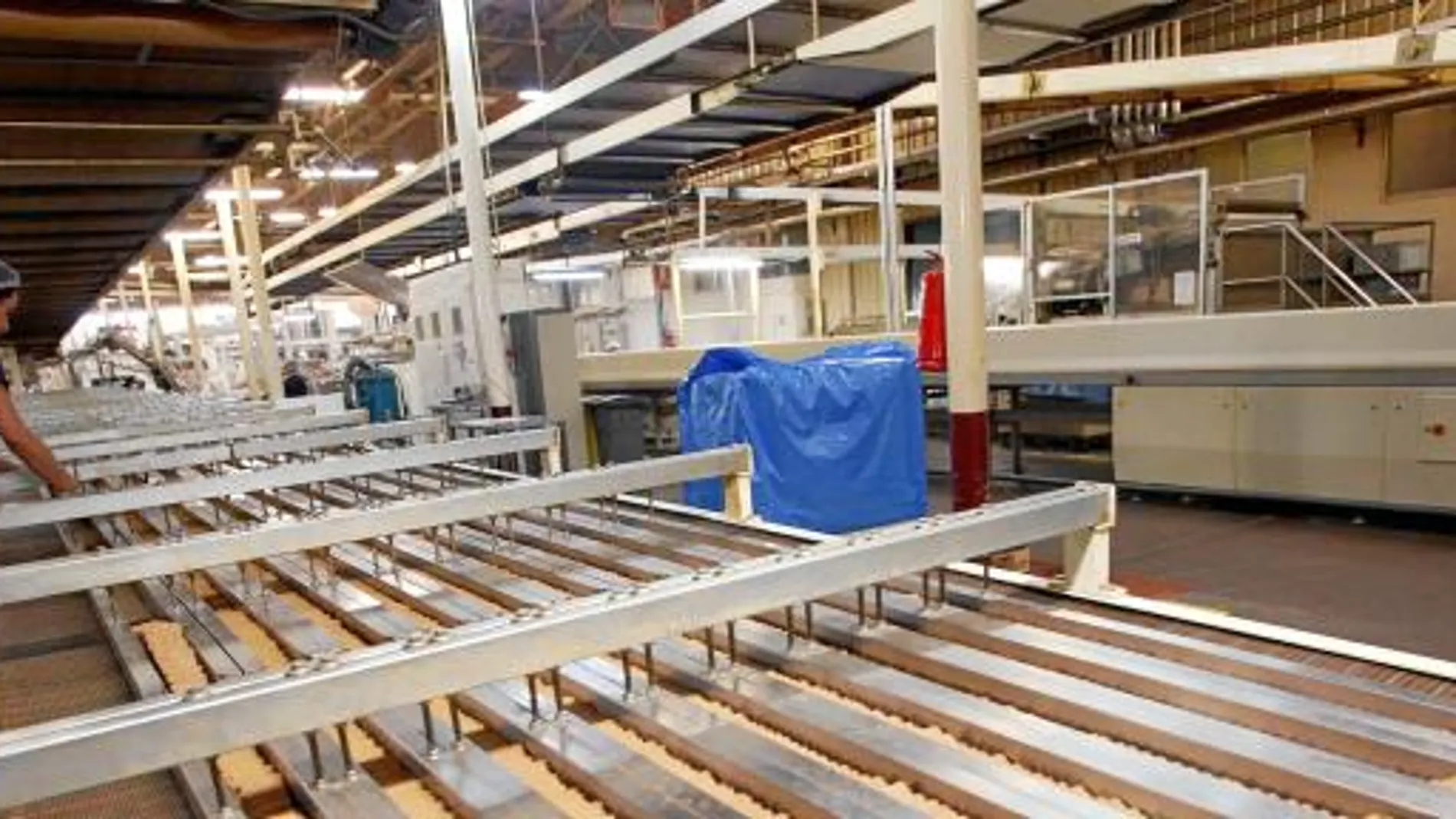 La economía mejoró en el último año en Castilla y León, y creció un 0,9 por ciento, al ritmo del País Vasco