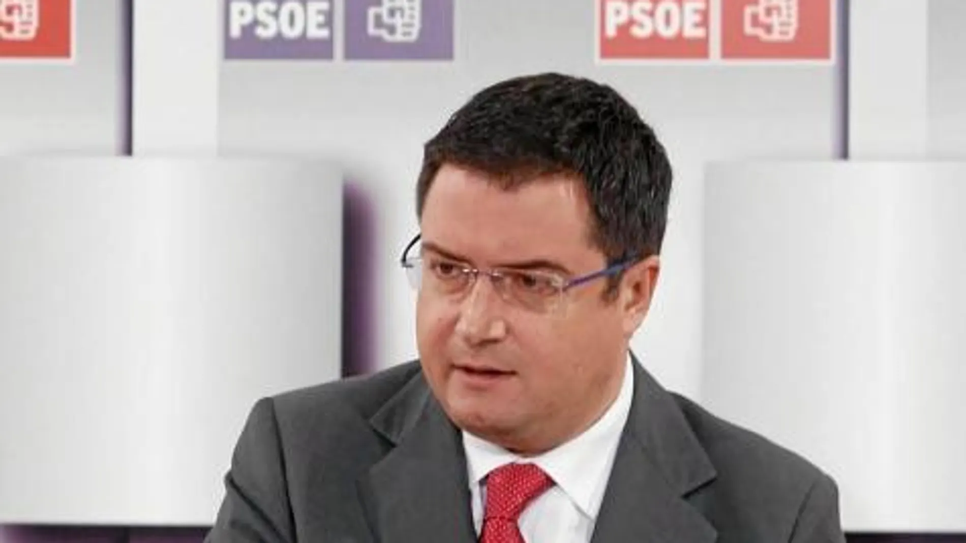 Óscar López