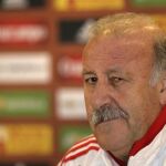 Del Bosque: «El campo no está en condiciones para jugar al fútbol»