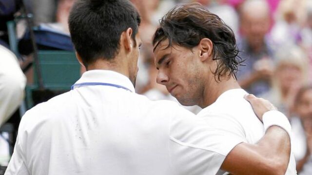 Nadal felicitó a Djokovic en la red después de su victoria