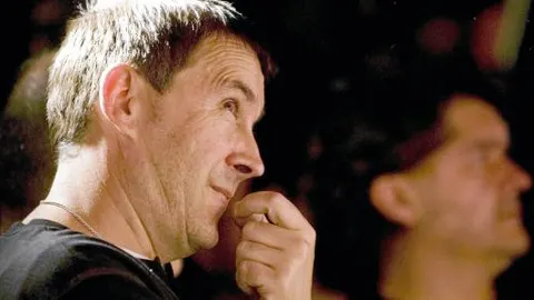 Otegi apoyó sin fisuras ayer a los «indignados»