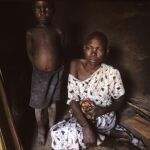 Sudáfrica gasta en el Mundial cuatro veces de lo que invierte contra el sida / Simon Townsley