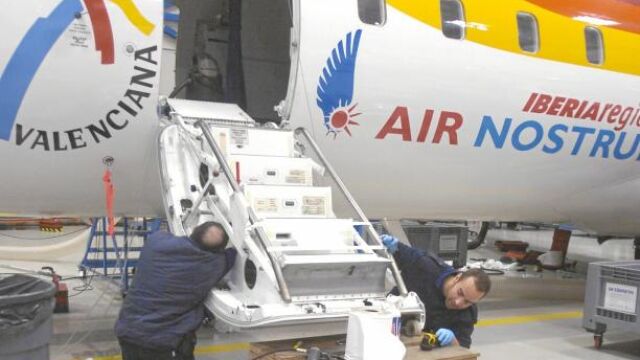 Air Nostrum operará Madrid-Mahón tras el cierre de Spanair