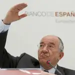  El Banco de España defiende ante los analistas la salud del sistema financiero mercados