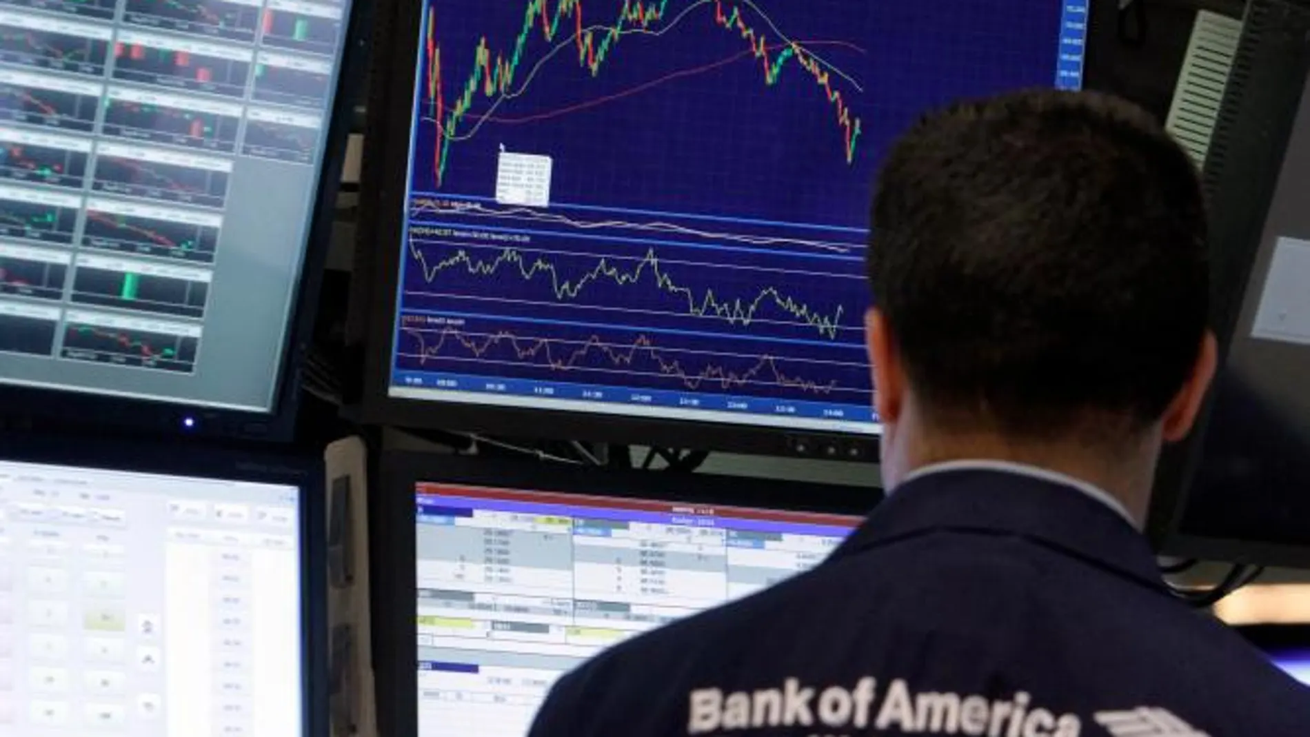 Wall Street responde con una caída de 1,8 % a palabras de la Reserva Federal