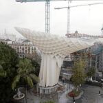 Las «setas» esperan la última madera para su recubrimiento