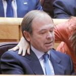García-escudero charla con Camacho y Cospedal tras su intervención en el Senado