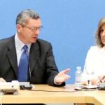 Gallardón celebró ayer la primera reunión con el grupo popular municipal tras las elecciones del pasado 22 de mayo