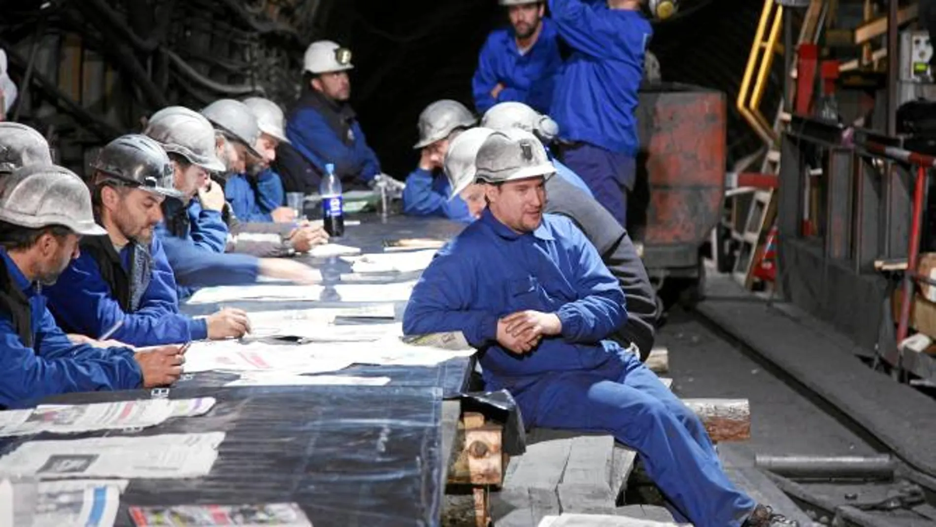 El Gobierno aportará soluciones este mes a los alcaldes mineros de la Región