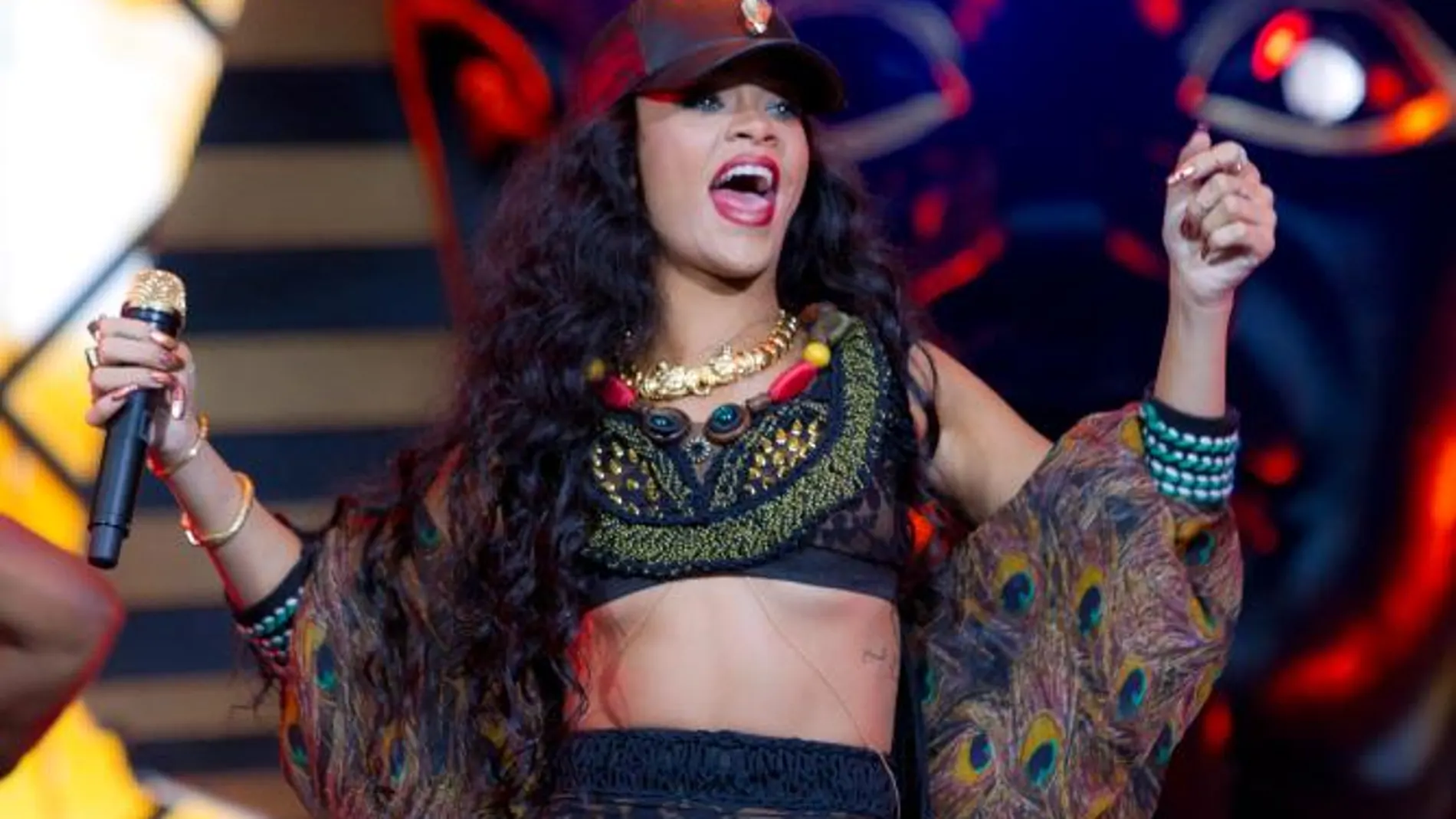 Rihanna se va de crucero con su ex