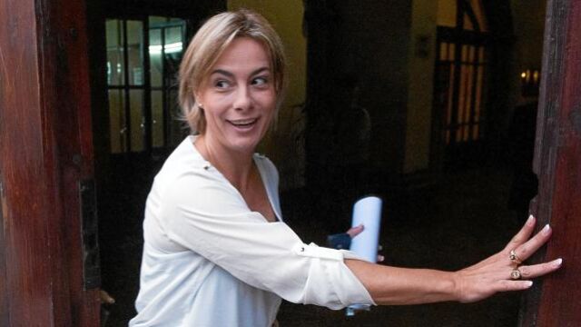 Sonia Castedo llegó una hora y media antes de los previsto
