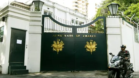 Le embajada francesa en Bangkok permanece cerrada por precaución
