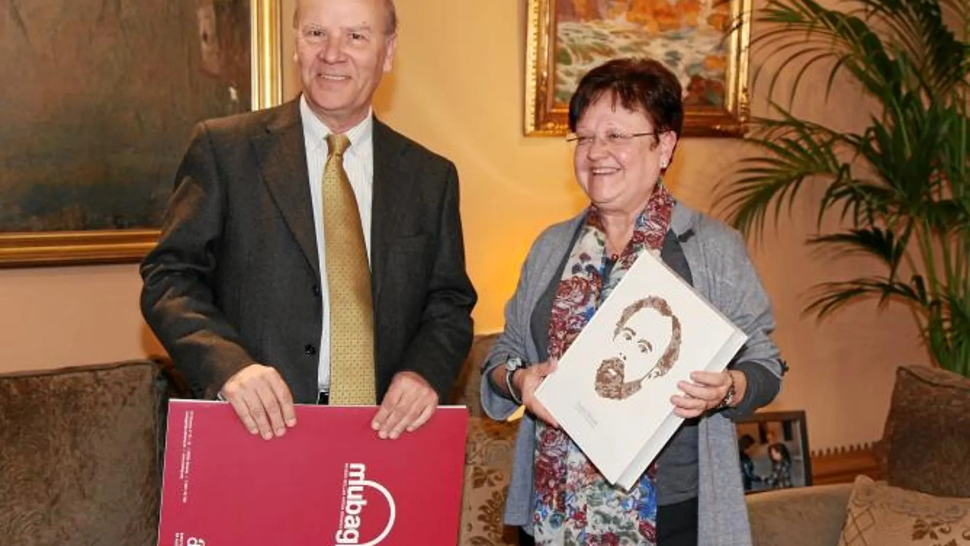 Acuerdo de promoción y uso del valenciano entre la Diputación y la AVL
