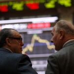 El rojo tiñe las bolsas europeas